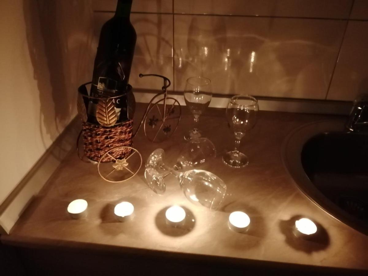 Uzicki-Konaci Apartment Uzice Bagian luar foto