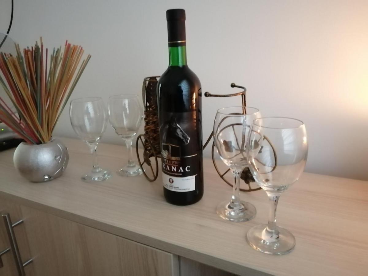 Uzicki-Konaci Apartment Uzice Bagian luar foto
